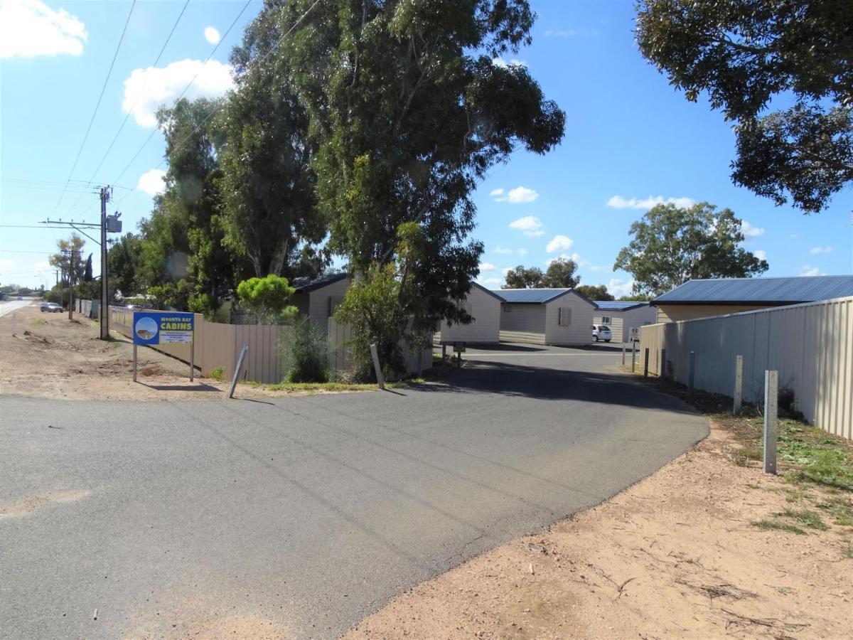 Moonta Bay Cabins Motel Port Moonta Exterior photo