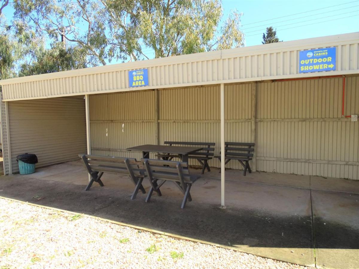 Moonta Bay Cabins Motel Port Moonta Exterior photo